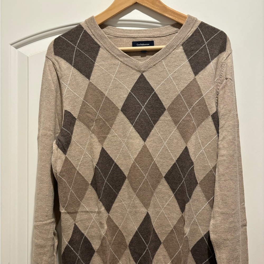 Brown v-neck sweater